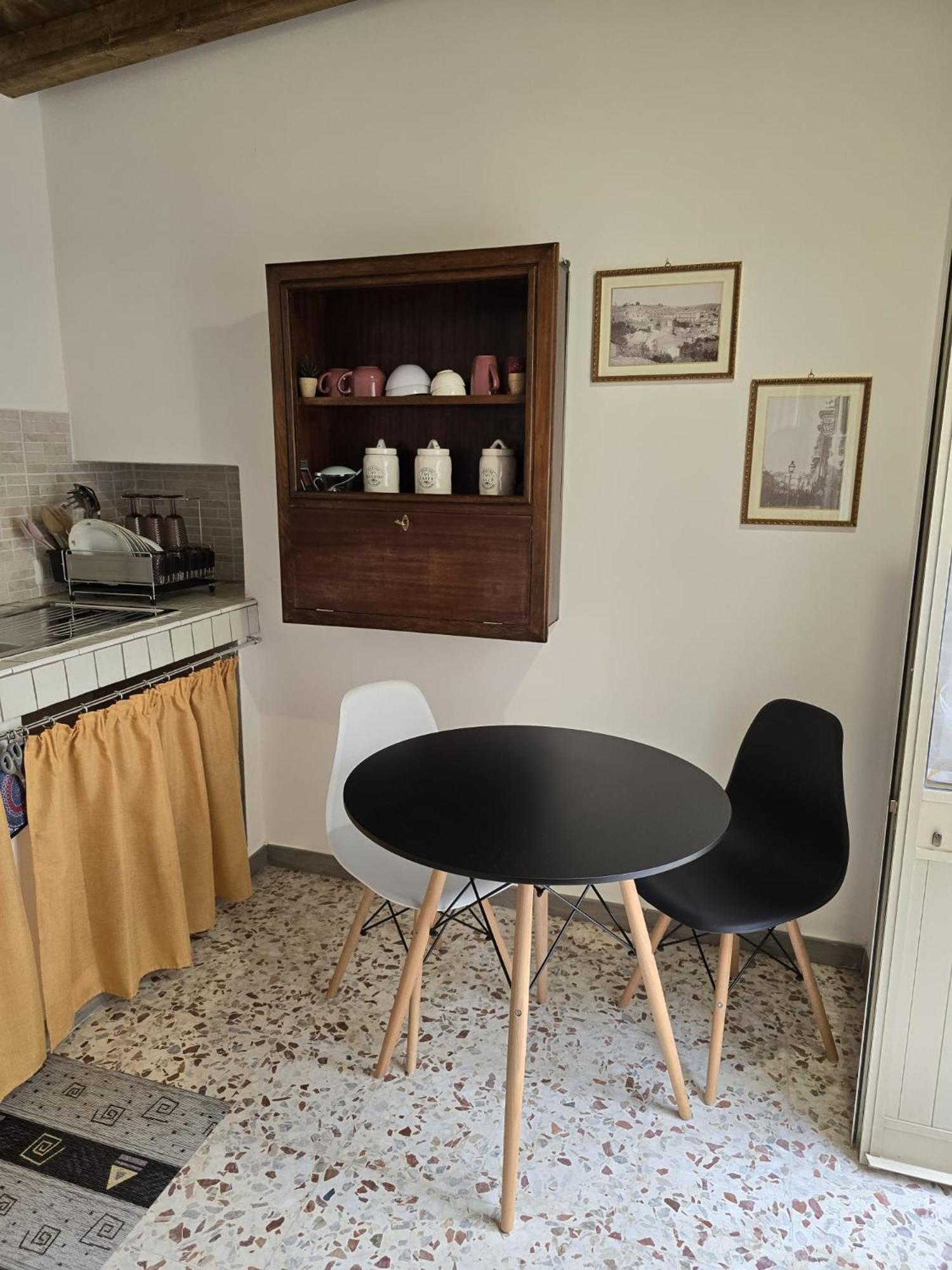 La Casa Di Paolina Villa ปาลัซโซ อาเกรอิเด ภายนอก รูปภาพ